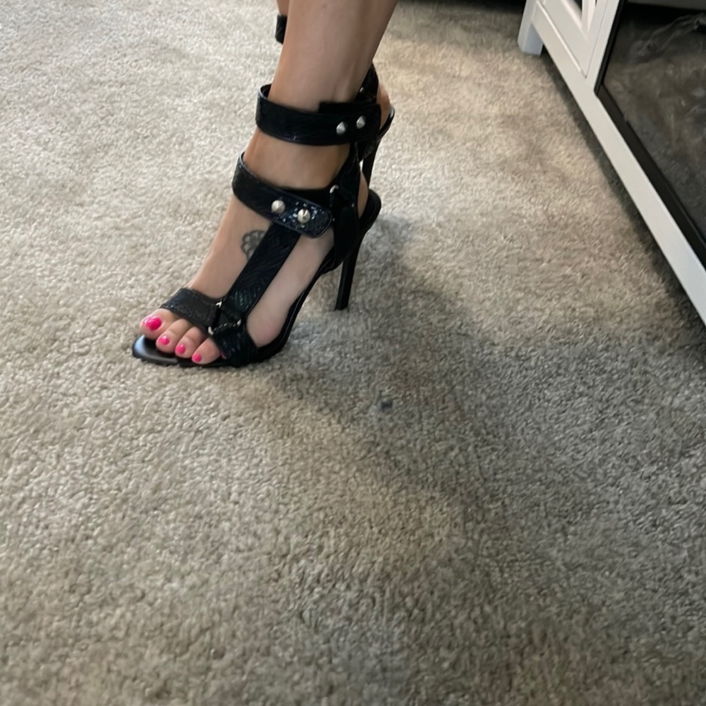 Black sex  in the city heels
